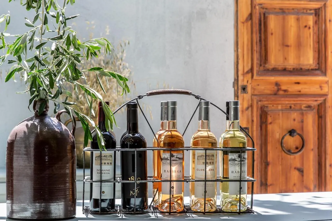 Domaine Rabiega - Vineyard And Boutique Hotel Draguignan